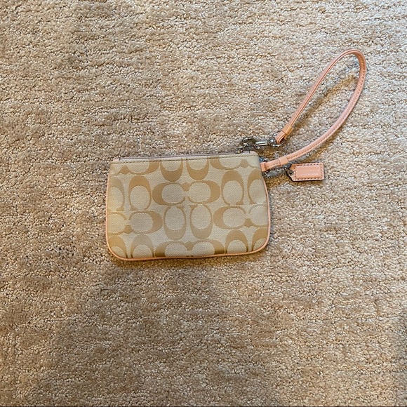 NEW Coach Wristlet Signature Collection Khaki/Pink - Picture 6 of 6
